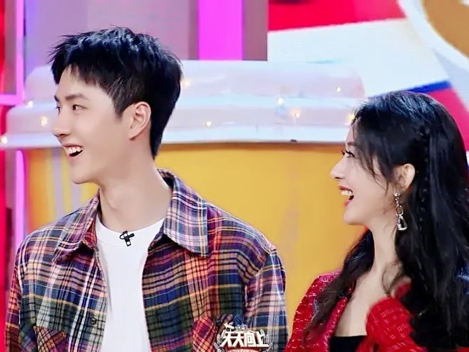 赵丽颖王一博快本营业姐弟宣传新剧霸气打歌网友梦回薛杉杉