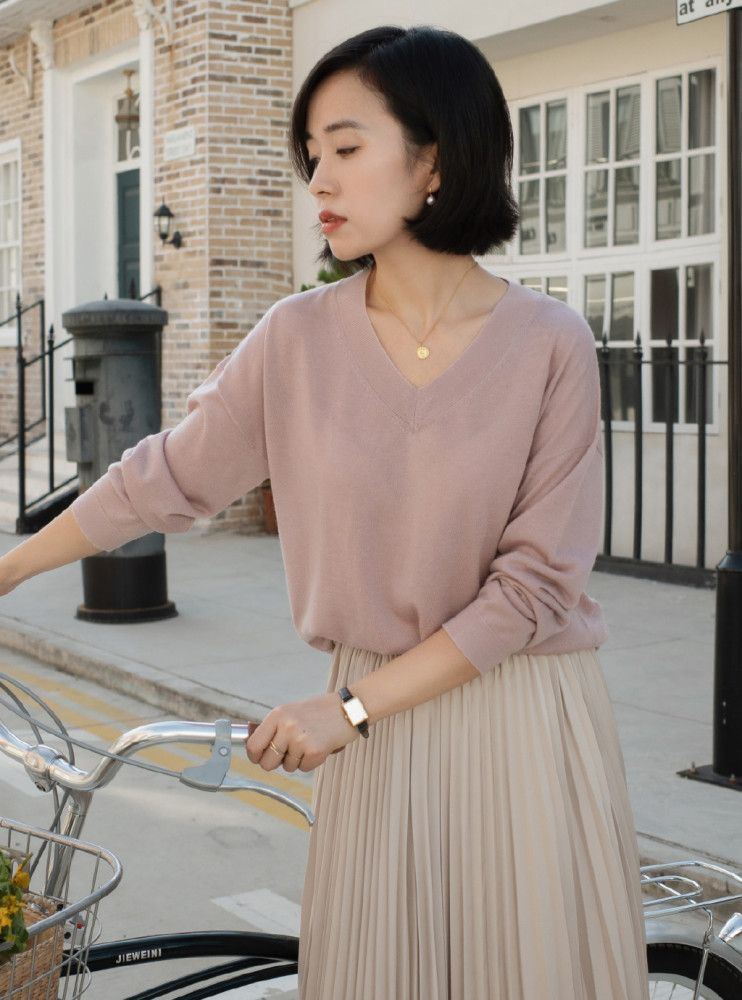 见过世面的女人,穿衣从不"将就",这些穿搭优雅温柔又有气质