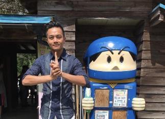 胡诺言|幸福！TVB金牌绿叶与妻子相爱多年依旧恩爱，被封为爱妻号
