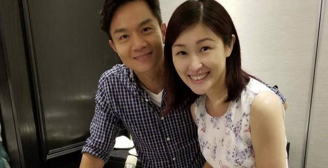 胡诺言|幸福！TVB金牌绿叶与妻子相爱多年依旧恩爱，被封为爱妻号