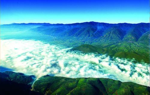 迷人湖|中国2个最神秘的地方，科学家无法解释，至今都是未解之谜