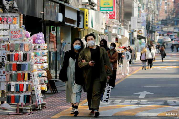 文在寅|“抗日英雄”文在寅，终于让韩国人买不起房了