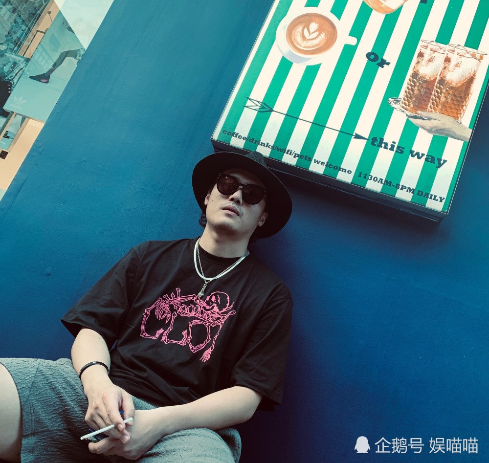 王一博|王一博淘汰队员被指不专业，大饼直播承认有情绪，拒绝复活