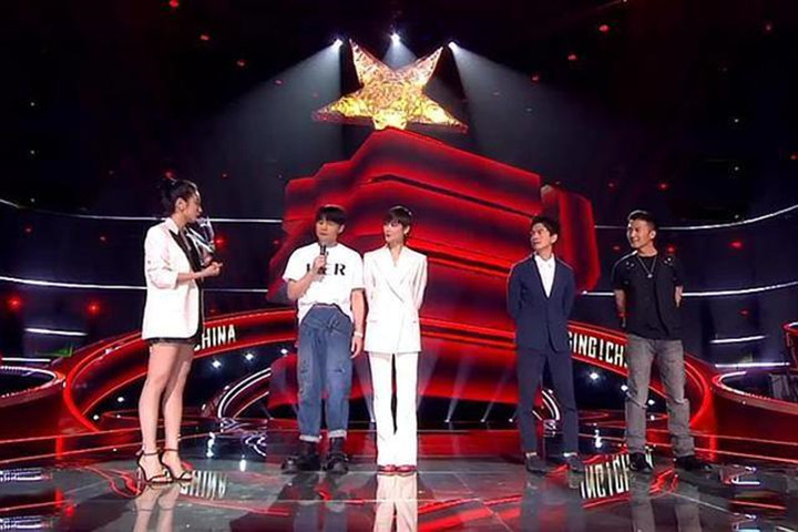 好声音2020|《好声音2020》创4个首次，导师抢人各有办法，李宇春还是太年轻