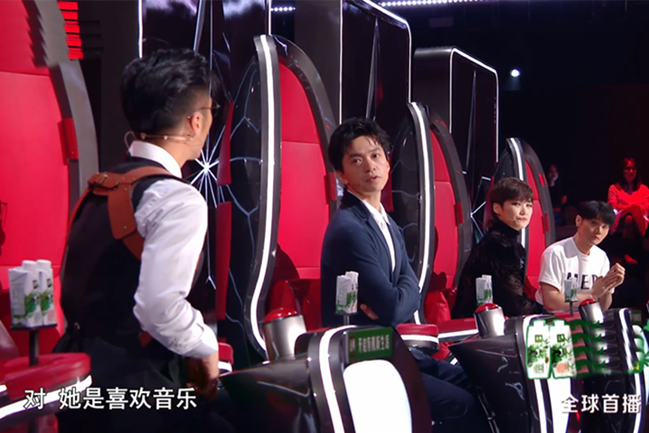 好声音2020|《好声音2020》创4个首次，导师抢人各有办法，李宇春还是太年轻