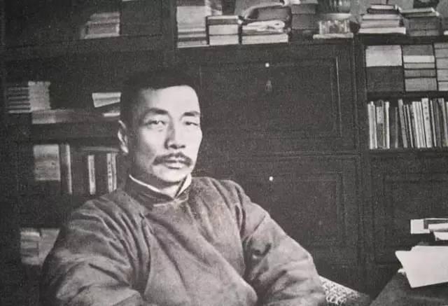 作家|“去鲁迅化”声潮越来越响，其文章该被删除吗，知名作家的态度如何？