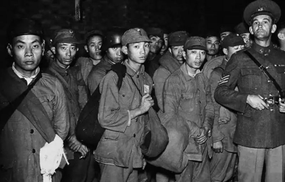 八佰|电影《八佰》背后被忽略的历史：“八佰”壮士遭英国人算计，命运悲壮