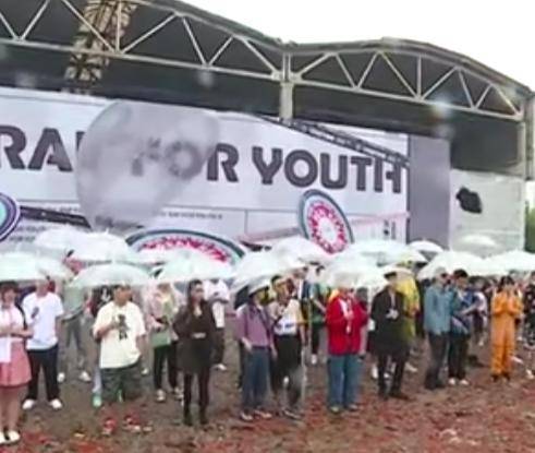 极限挑战|离开《极限挑战》两年之后，严敏交上综艺答卷，超8成网友推荐