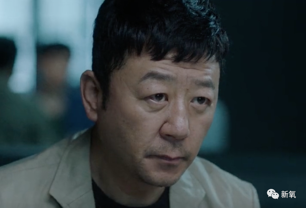摩天大楼|换头宝哭戏炸裂被吹上热搜？《摩天大楼》里脱离精修的脸也跟着翻车了…
