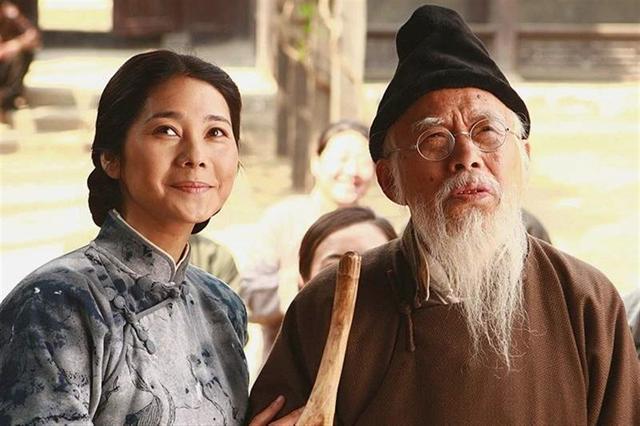 齐白石|齐白石93岁不顾反对，执意娶22岁保姆，不料新婚前夕出了事儿