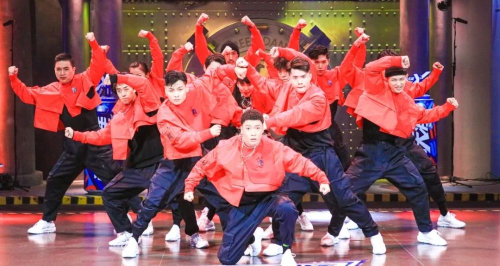 就是街舞》四队齐舞四种风格,大家喜欢哪个?