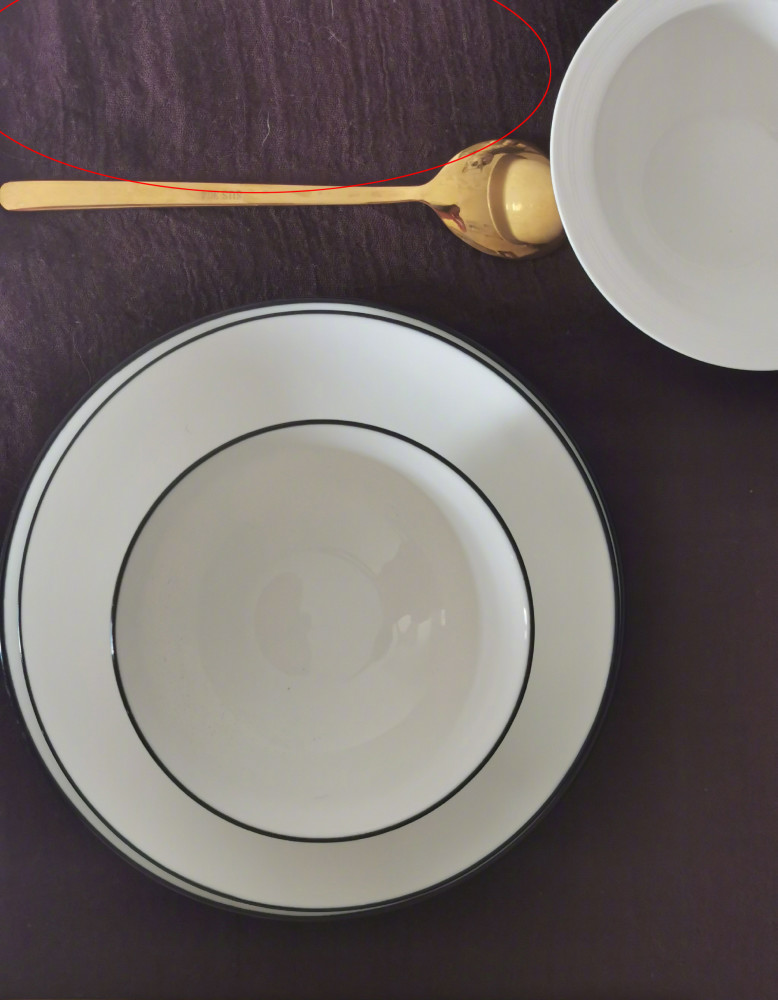 魏大勋|被传同居后，杨幂魏大勋晒照疑用同张餐桌，摆同款剪刀手暗秀幸福