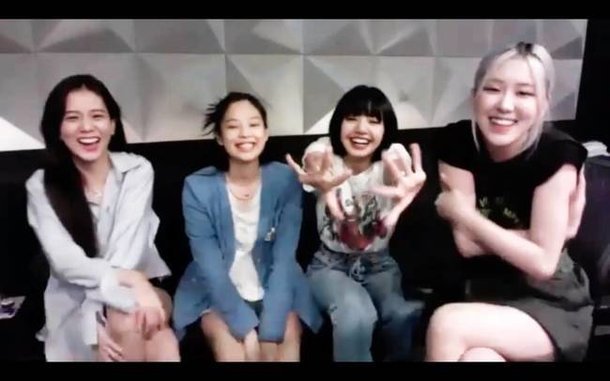 赛琳娜·戈麦斯|BLACKPINK、赛琳娜·戈麦斯视频通话公开：能合作像做梦一样