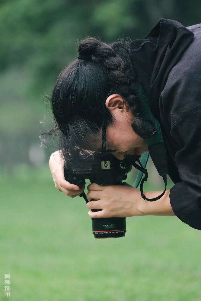 乘风破浪的女摄影师在郑州