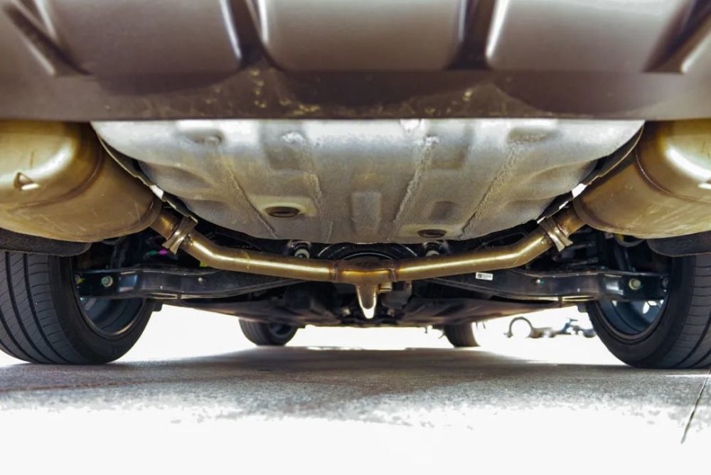 在舒适的边缘玩运动试驾起亚k5凯酷