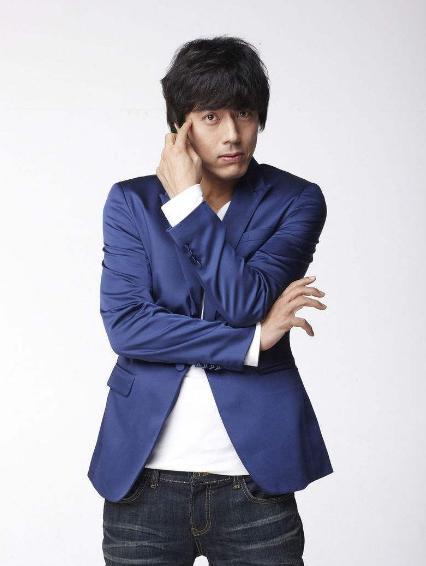 无敌顾家韩在石:为妻女淡退演艺圈,妻子朴率美越活越年轻_腾讯新闻