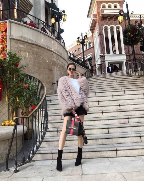 致敬科比cba悍将孙悦妻子陈露国内当之无愧最美科密之一