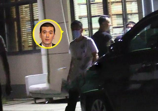 杨子|黄圣依老公杨子紧急入院，术后现场曝光，脸色蜡黄表情痛苦
