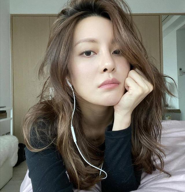 细数tvb首批90后女艺人三字头仍索爆当中包括妈妈