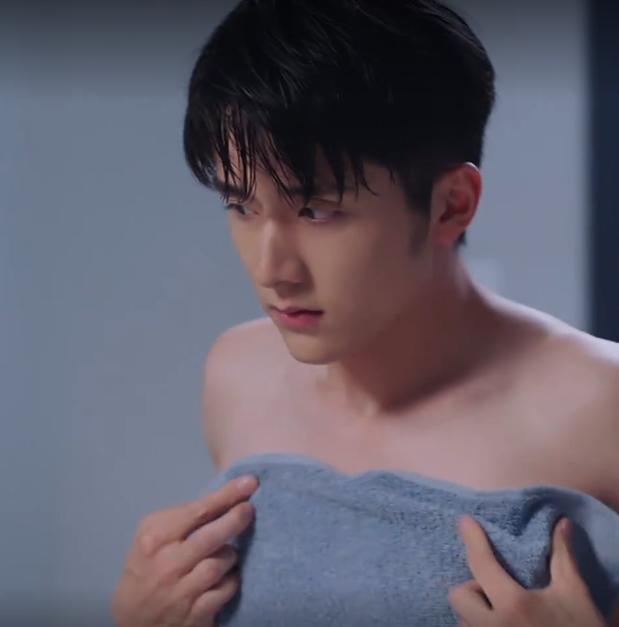 以家人之名:贺子秋突然表白,喜欢李尖尖是其次,和