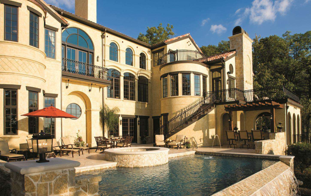 有一种职业,门槛极低,却是高薪住豪宅开豪车,我承认我酸了