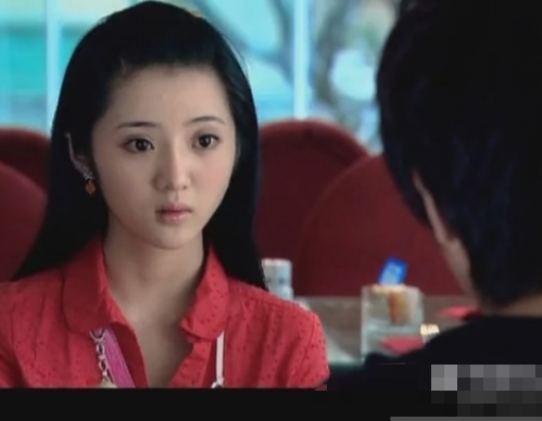 还记得一起来看流星雨的小渔么如今30岁意外撞脸赵丽颖