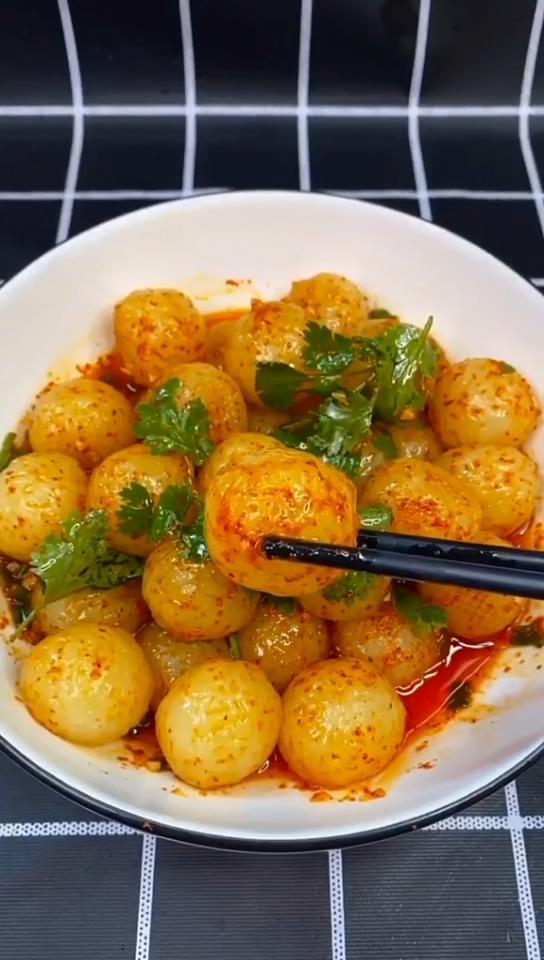 想吃恩施炕土豆但是做不来做个差不多的小土豆好了