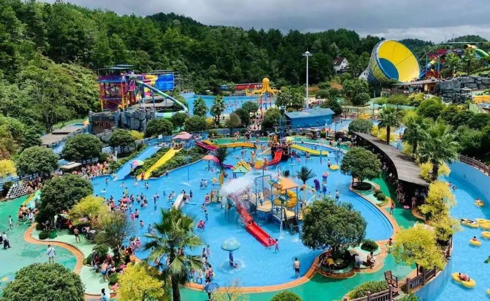 遵义(娄山关,凤凰山国家森林公园)—务川(洪渡河漂流)—习水(三岔河