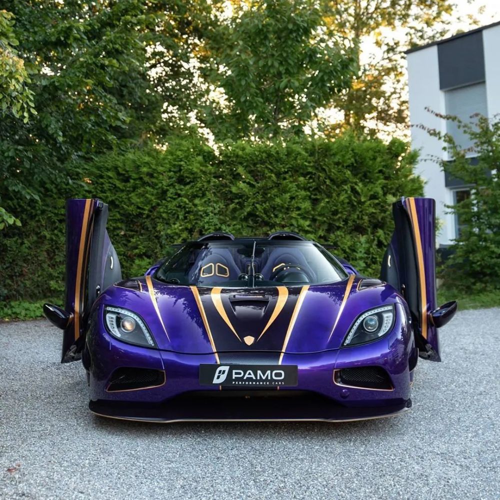 土豪晒柯尼塞格和拉法两大座驾,这台紫金色尼塞格价值3600万