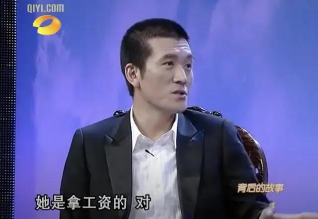 黄圣依|“豪门少奶奶”黄圣依的天花板，恰恰是那个豪门