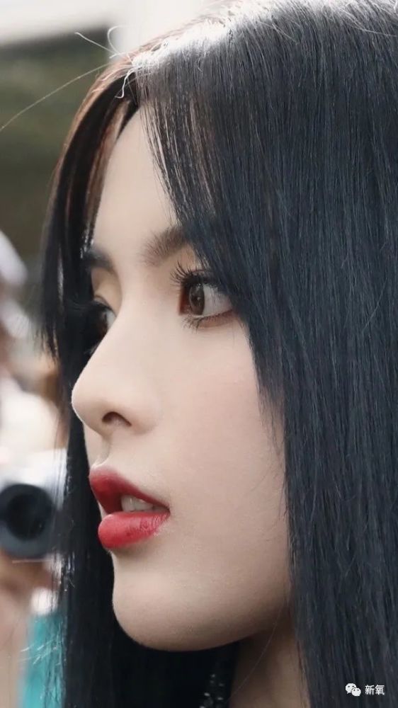 杨超越|杨超越5年前生图爆出，腋下这是怎么了…