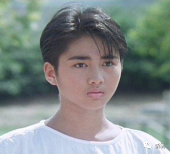 杨超越|杨超越5年前生图爆出，腋下这是怎么了…