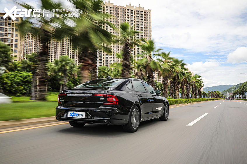 抢先试驾2021款沃尔沃s9048v的处女作