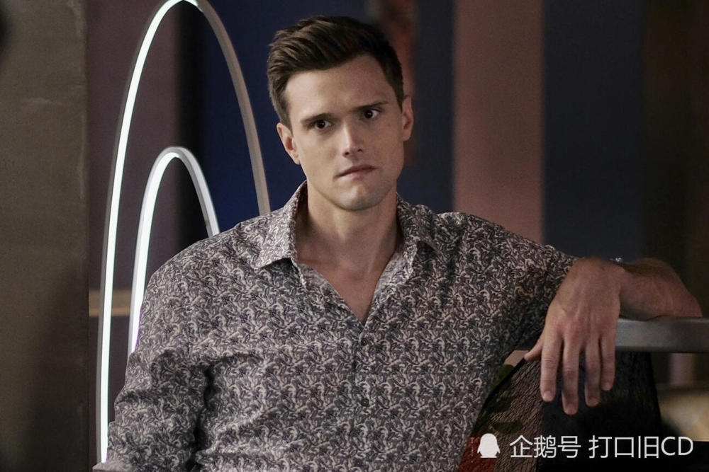 小说那样处理拉尔夫这个角色的离开,我们将上伸缩人休息上一段时间