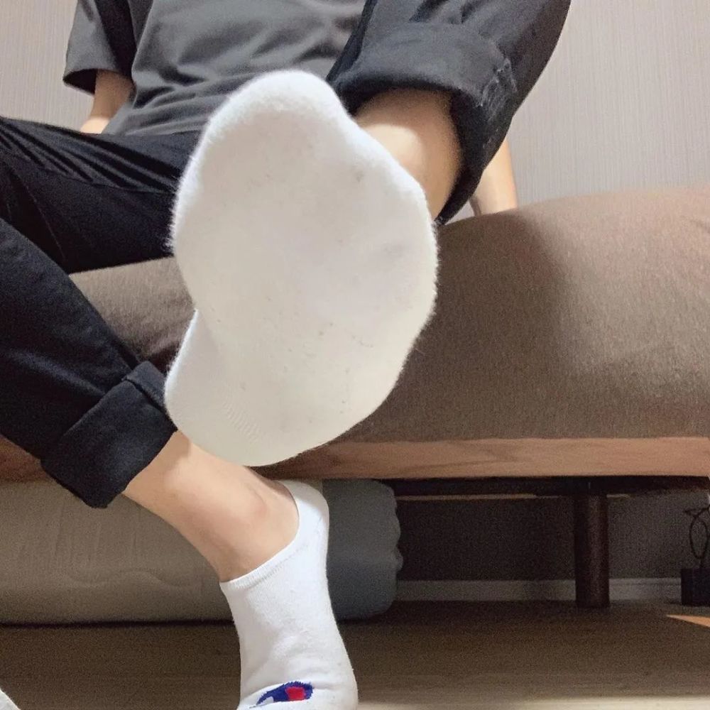 男生白袜 看着就很有感觉的boy_腾讯新闻