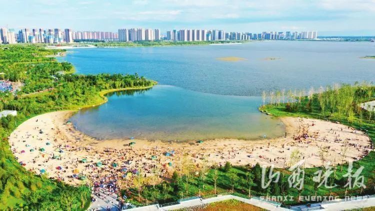 晋阳湖公园沙滩图片