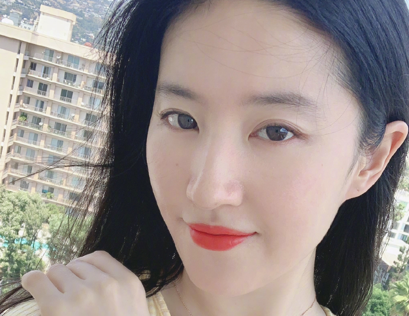 周扬青|单身明星过七夕：肖战获100万赞，周扬青太潇洒，罗云熙表白粉丝