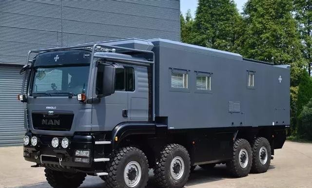 德国man 8x8越野房车售价近千万的大玩具 腾讯新闻