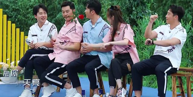 奔跑吧兄弟|跑男特别季原班人马回归！“砂锅菜”不散，期期破亿不愧是蓝台救星