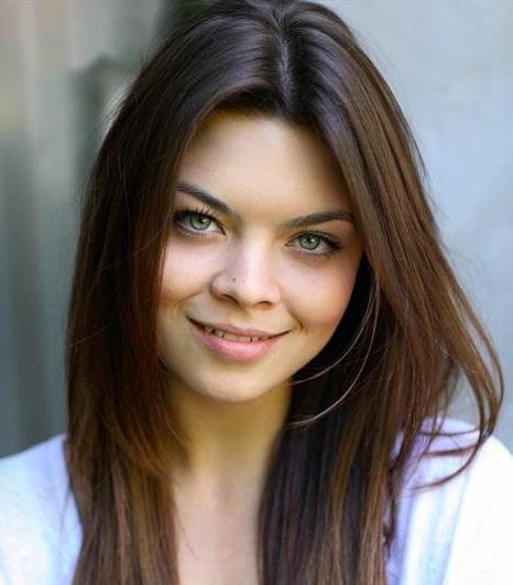 8月25日据《每日邮报》报道,在《哈利·波特》中饰演潘茜·帕金森的