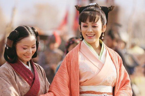 宁静|48岁的宁静，依然“凶猛”，也曾想活得像赵雅芝一样优雅