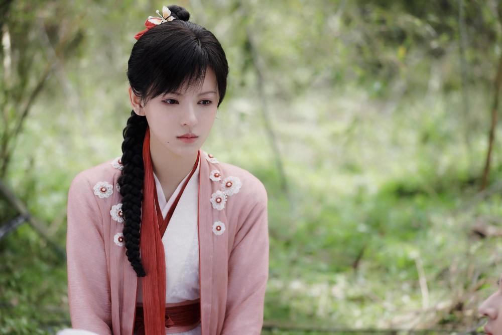 王思聪|王思聪的前女友们，个个貌美如花，如今过得怎样？