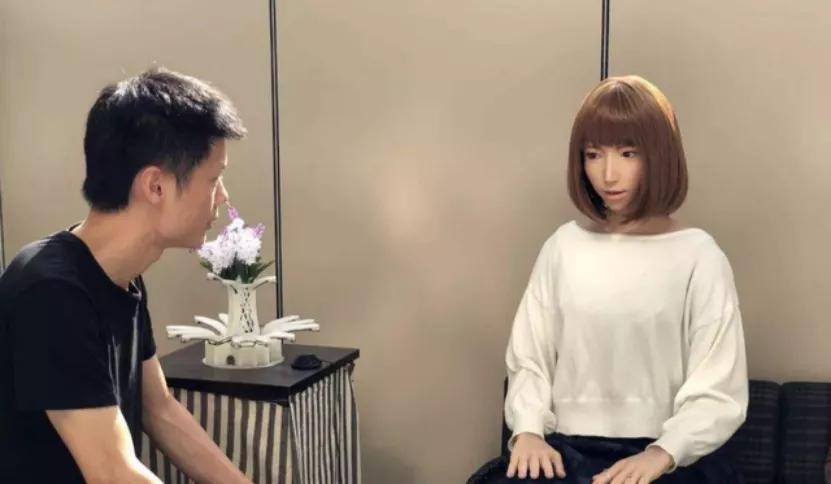 服务机器人|我们为什么需要仿真服务机器人？