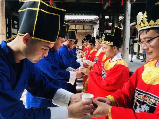 师徒同心 匠心传承 |各单位持续推进“导师带徒”工作_腾讯新闻