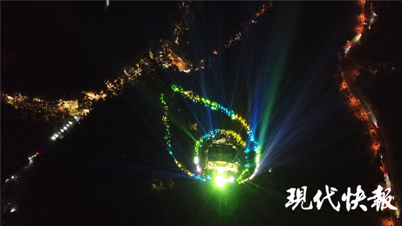 美龄宫项链七夕之夜被点亮上演爱的告白