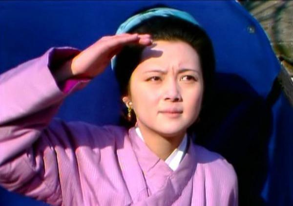 贾雨村|贾雨村受贾府恩惠，为何反恩将仇报？曹公两个字点出此人狼子野心