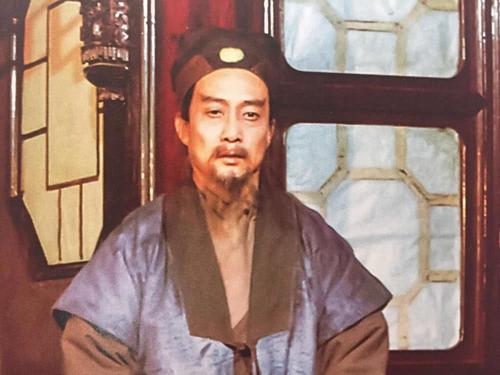 贾雨村|贾雨村受贾府恩惠，为何反恩将仇报？曹公两个字点出此人狼子野心