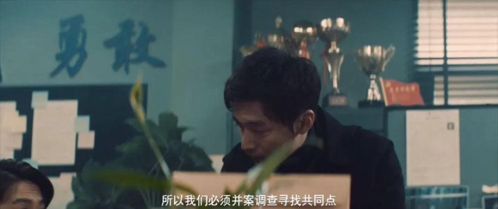 非常目击|8.9跌到6.2，“国产爆款”拍砸了