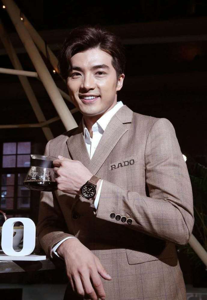 贺军翔二胎得女无人祝福孕期出轨不值得原谅