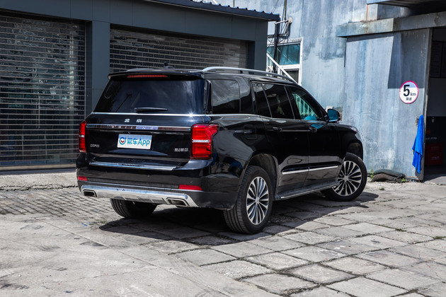 北京bj90|实拍自主品牌百万级豪华SUV 北京BJ90